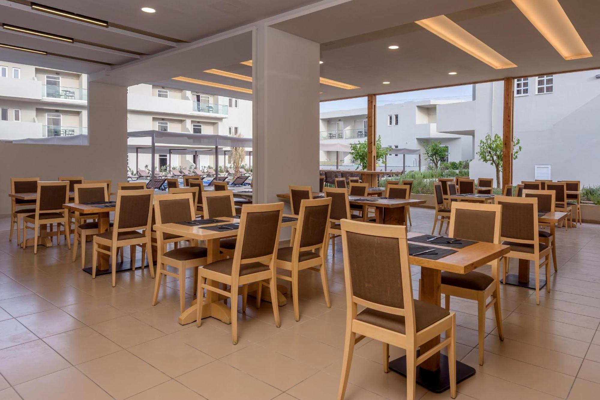 Zeus Hotels Ydoria Resort Аделианос Кампос Экстерьер фото